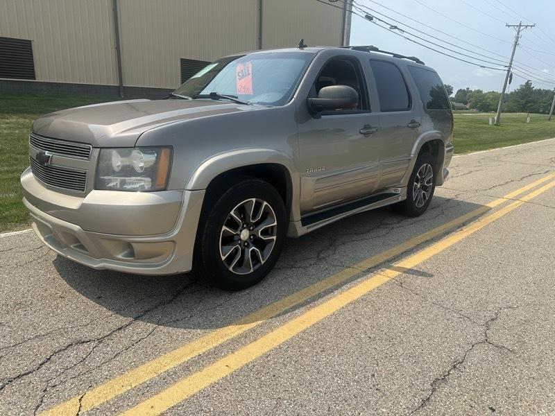Chevrolet Tahoe  2011