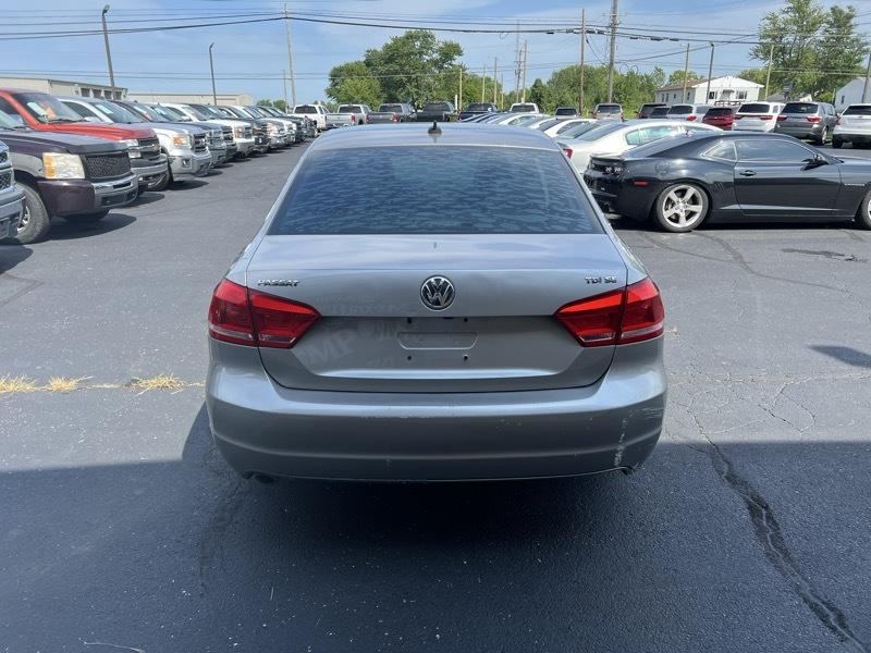 Volkswagen Passat  2014