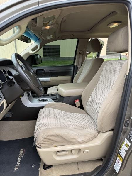 Toyota Tundra  2008