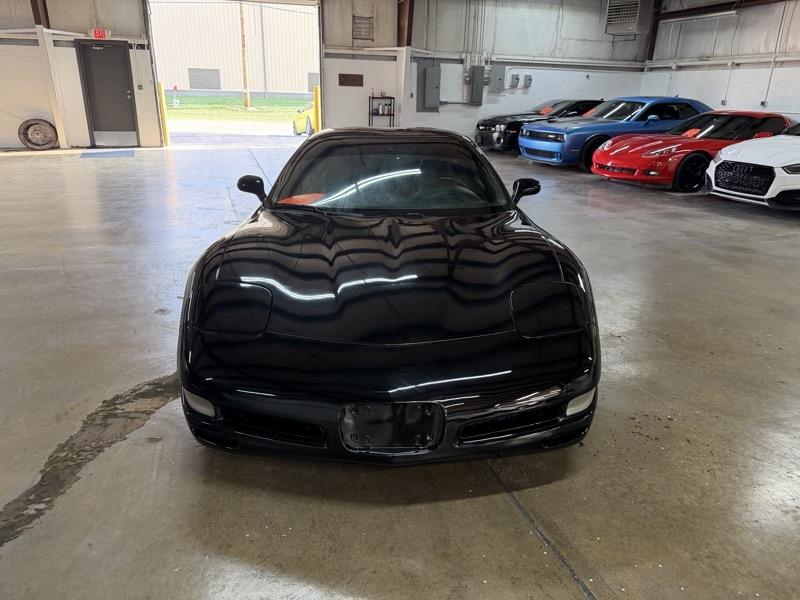 Chevrolet Corvette  2003