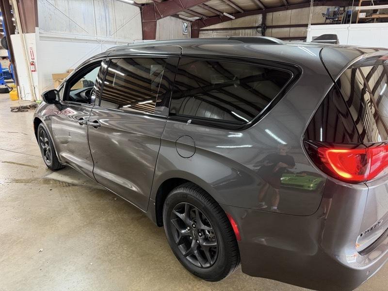 Chrysler Pacifica  2018
