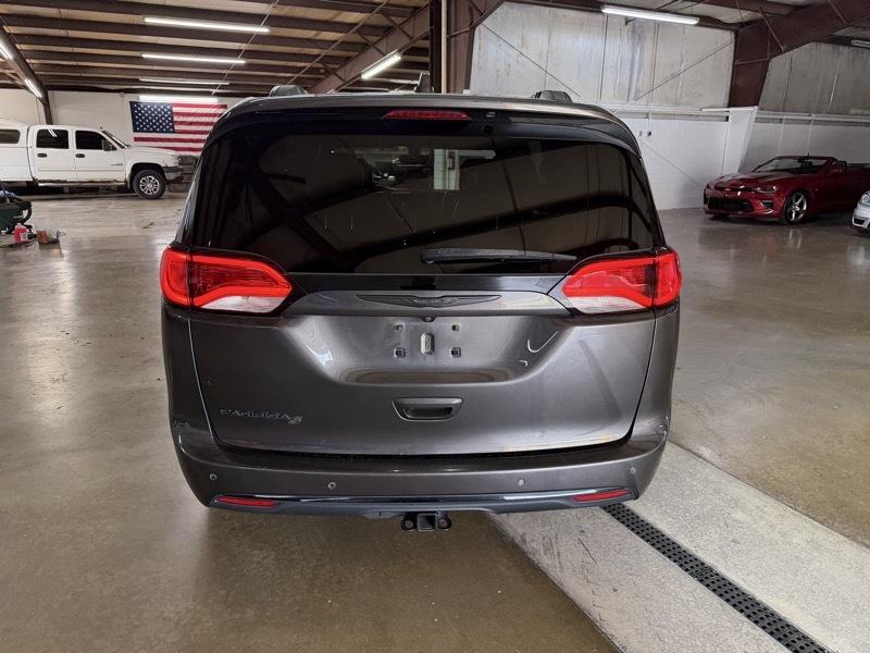 Chrysler Pacifica  2018