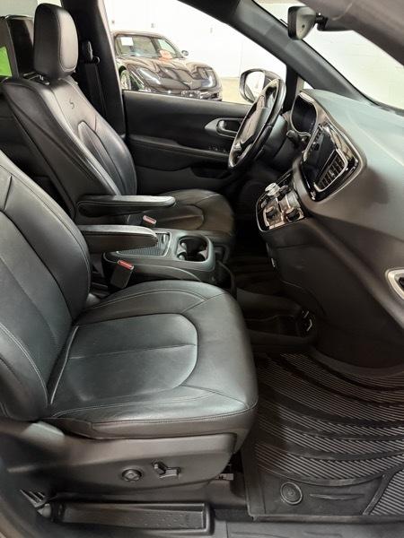 Chrysler Pacifica  2018