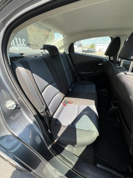 Toyota Yaris iA  2017