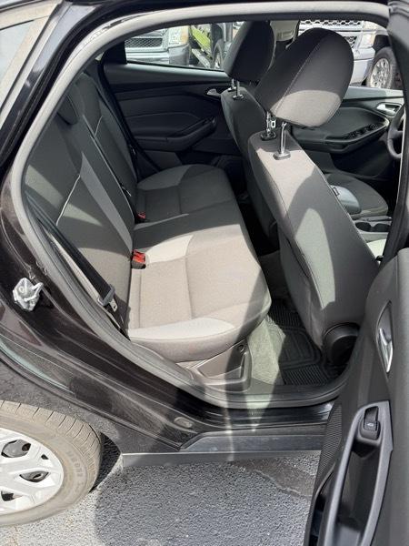 Ford Focus  2012