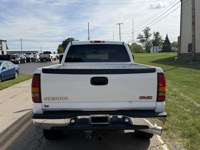 GMC Sierra 2500HD  2003