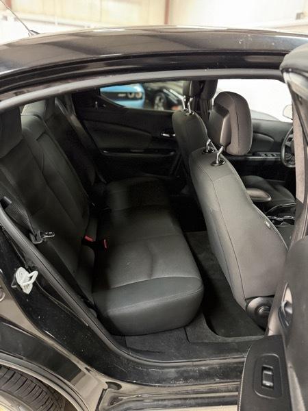 Dodge Avenger  2012