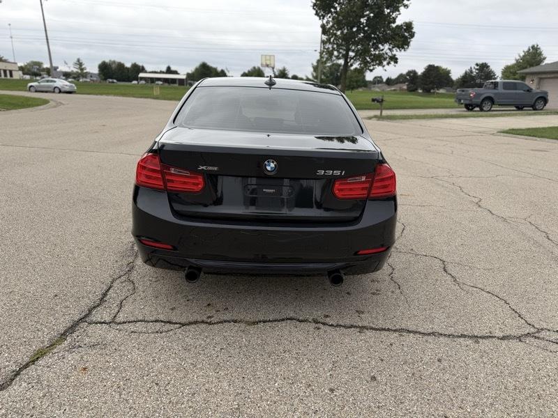 BMW 3-Series  2013