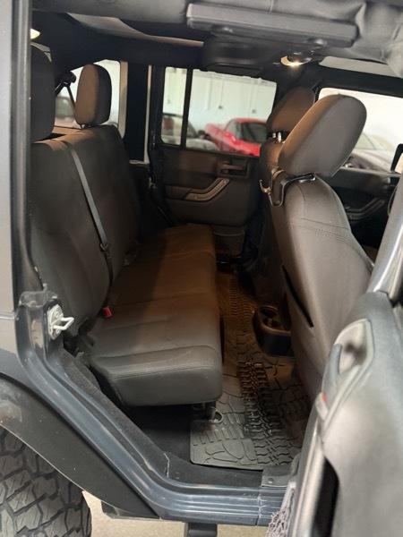 Jeep Wrangler  2017