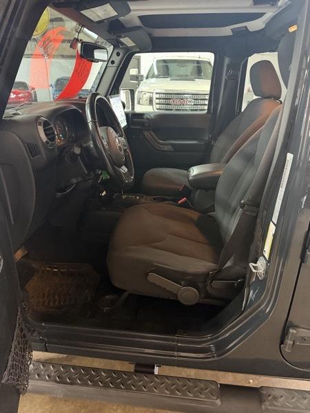 Jeep Wrangler  2017