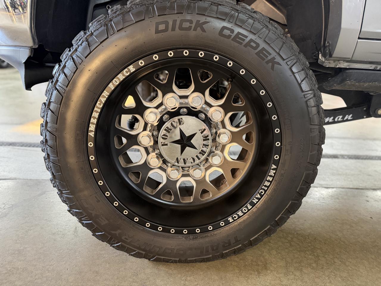RAM 3500 Limited 4x4 Crew Cab 8' Box 2020