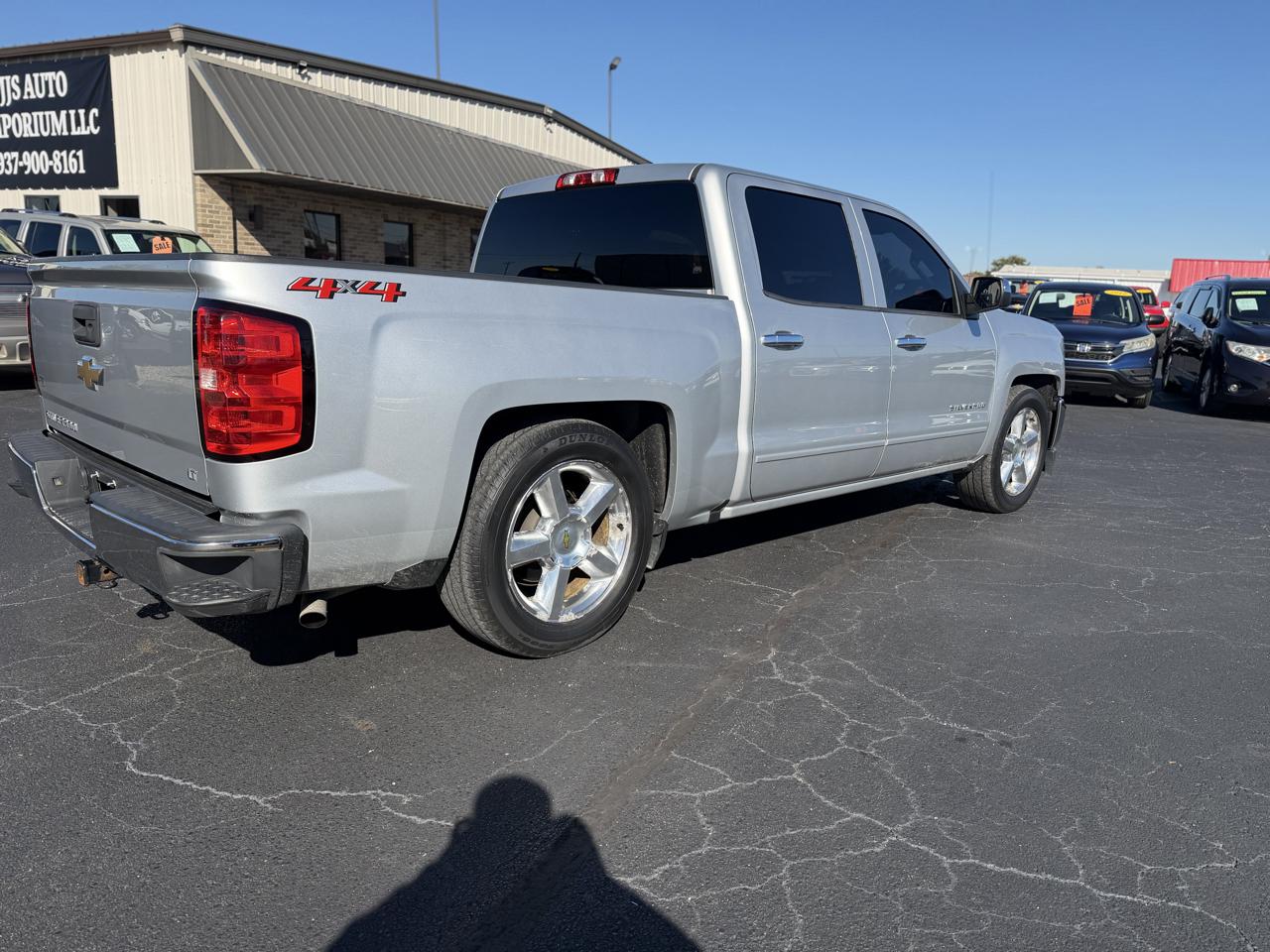 Chevrolet Silverado 1500 4WD Crew Cab 143.5" LT w/1LT 2018