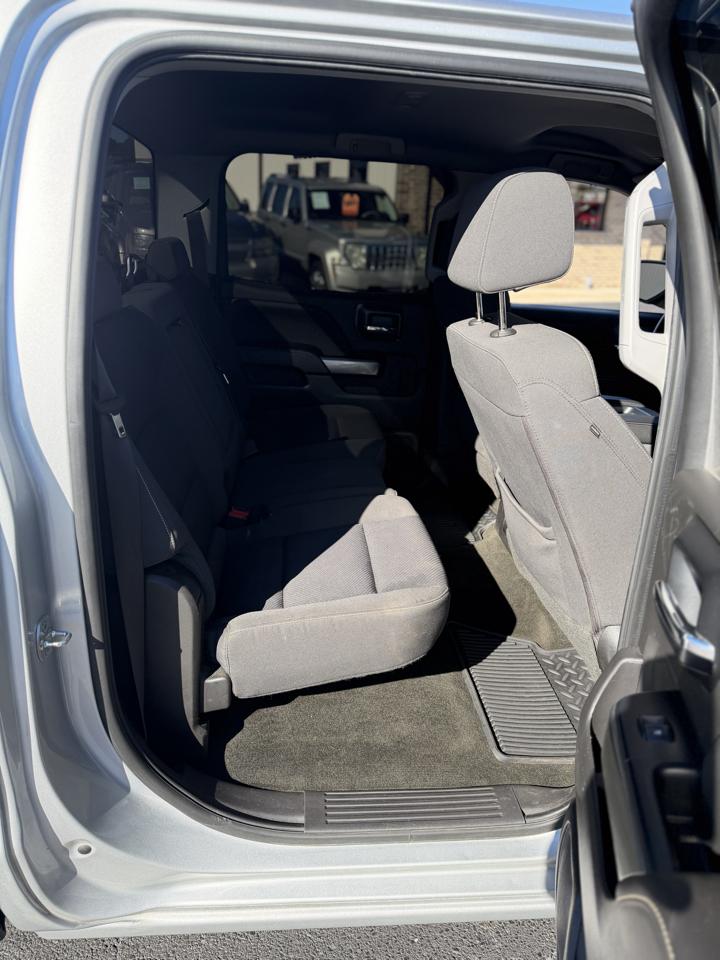 Chevrolet Silverado 1500 4WD Crew Cab 143.5" LT w/1LT 2018