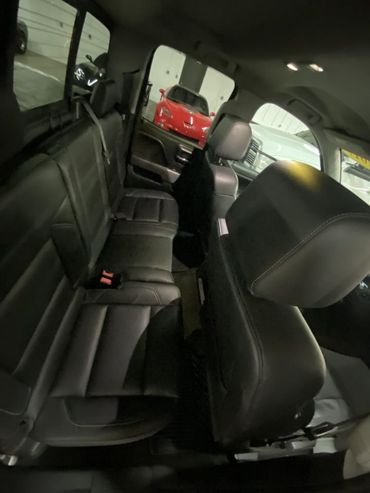 Chevrolet Silverado 1500 4WD Double Cab 143.5" LT w/2LT 2017