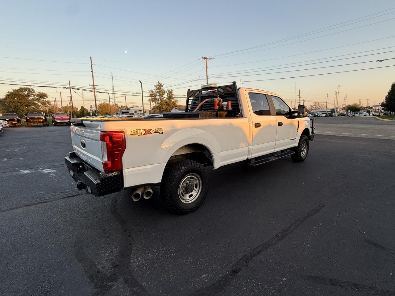Ford Super Duty F-350 SRW King Ranch 4WD Crew Cab 8' Box 2019