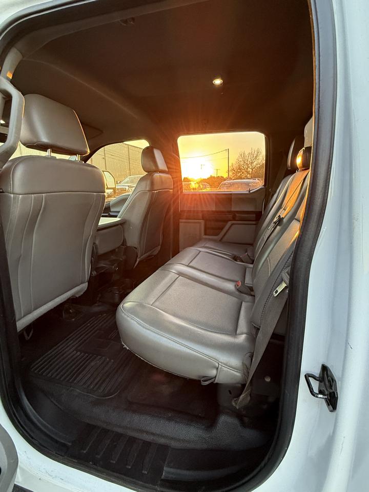 Ford Super Duty F-350 SRW King Ranch 4WD Crew Cab 8' Box 2019