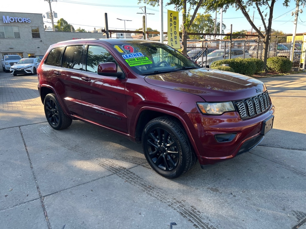 2019 Jeep Grand Cherokee Laredo