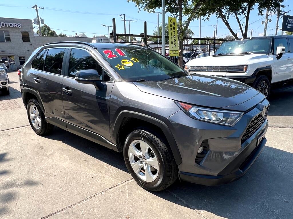 2021 Toyota RAV4 XLE