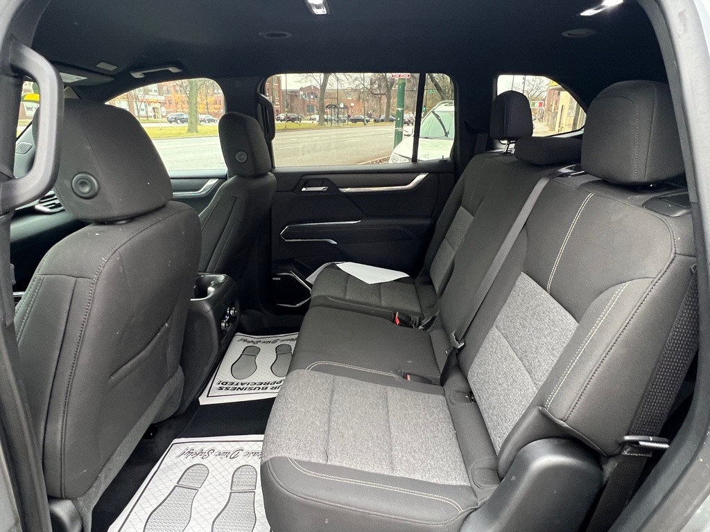 GMC Acadia Elevation AWD 2025