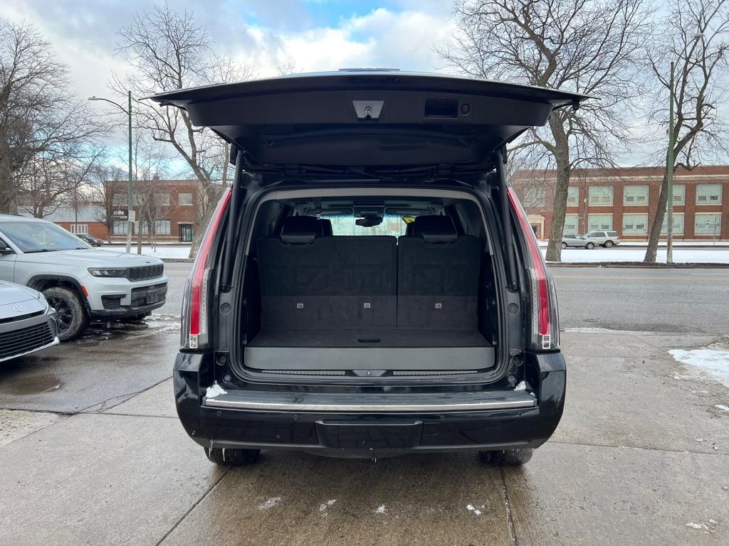 GMC Yukon Denali 4WD 2017