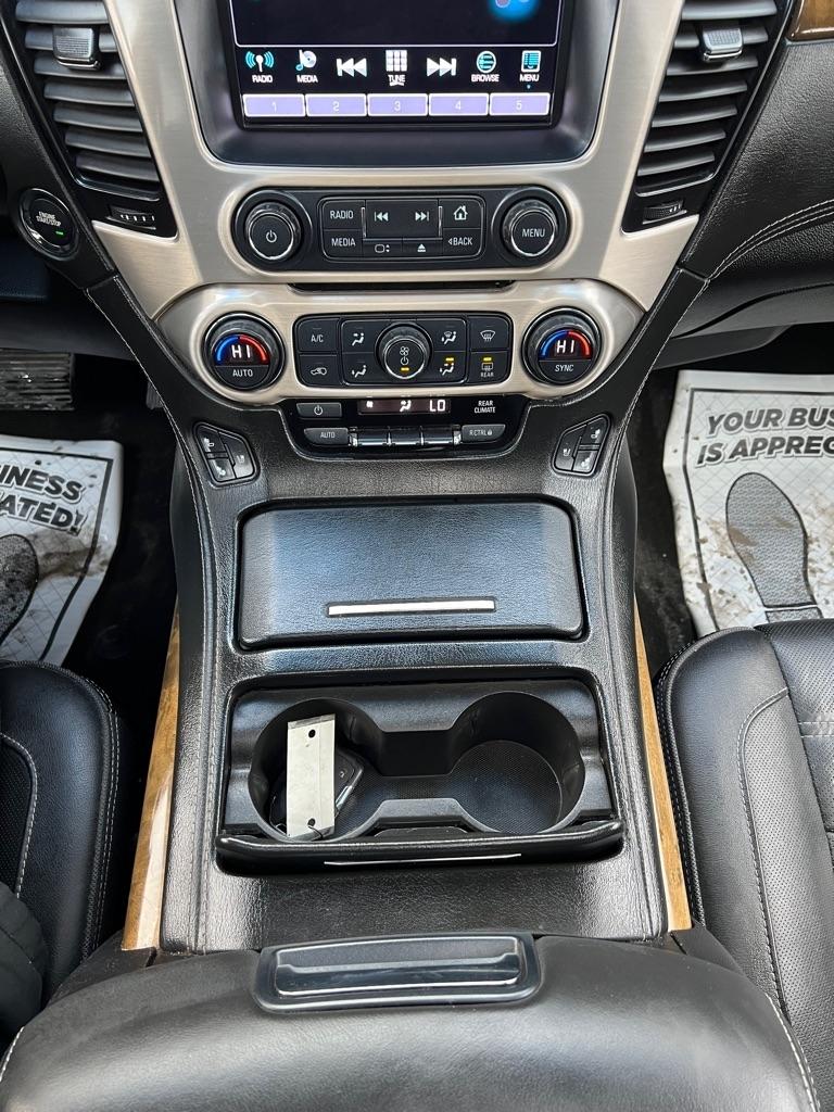 GMC Yukon Denali 4WD 2017