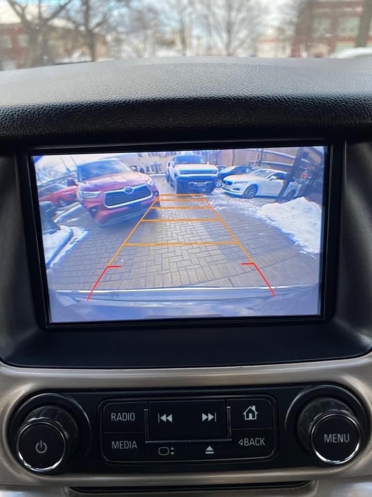 GMC Yukon Denali 4WD 2017