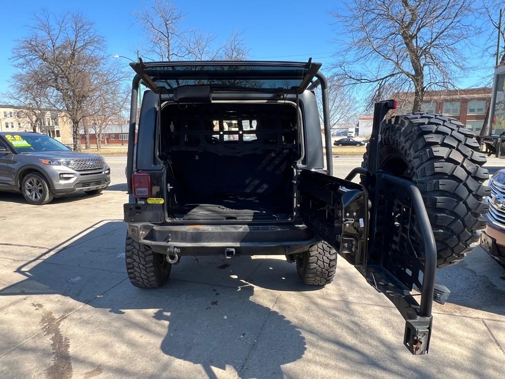 Jeep Wrangler Unlimited Sahara 4WD 2015