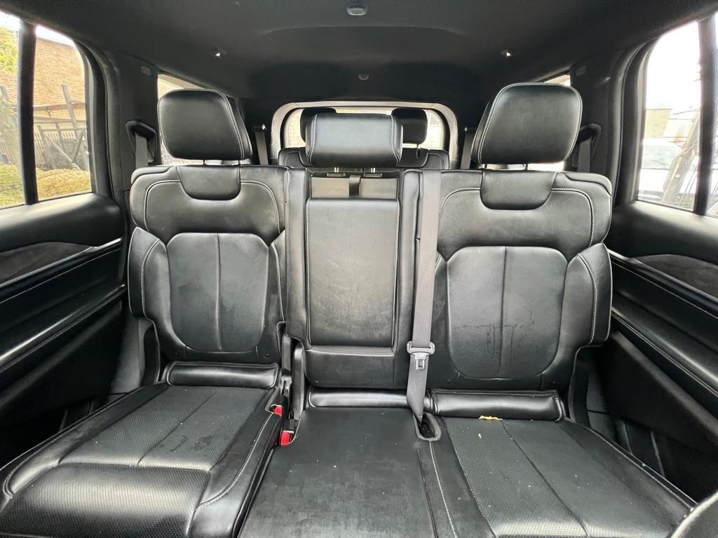 Jeep Grand Cherokee L Overland 4WD 2023