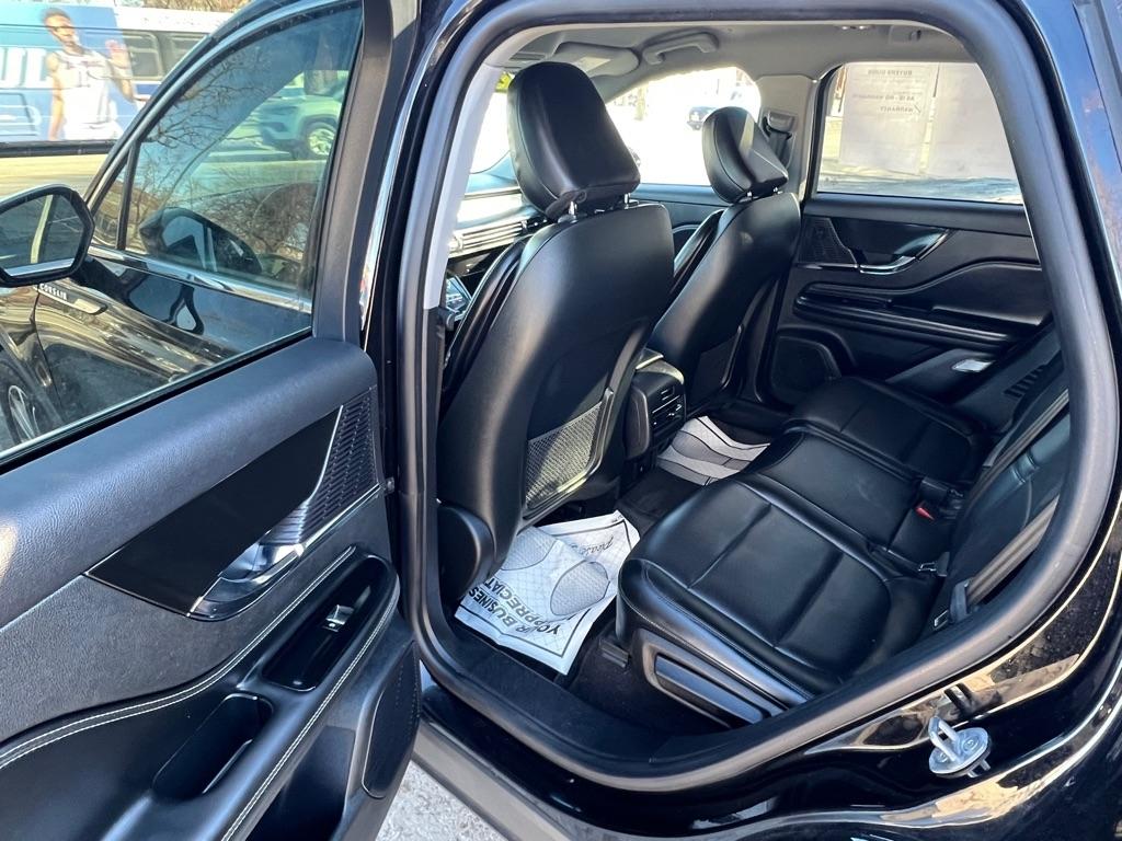 Lincoln Corsair Base AWD 2022