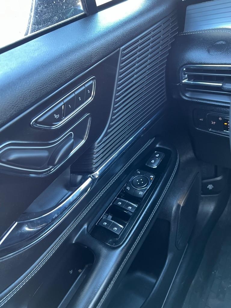 Lincoln Corsair Base AWD 2022