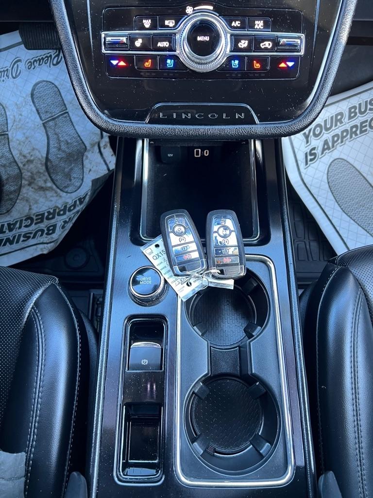 Lincoln Corsair Base AWD 2022