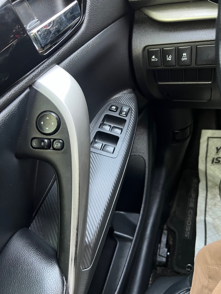 Mitsubishi Eclipse Cross SE 2022