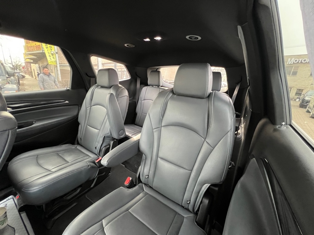 Buick Enclave Essence FWD 2023