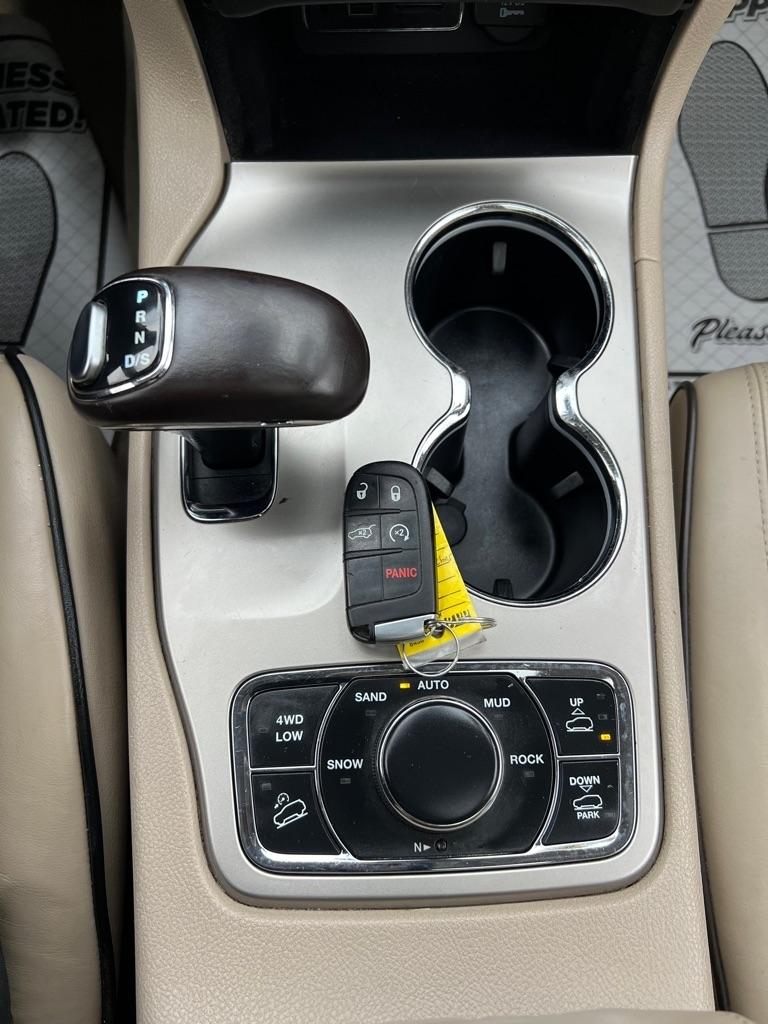 Jeep Grand Cherokee Overland 4WD 2015