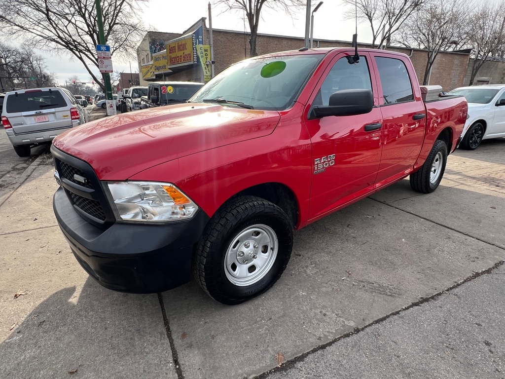 RAM 1500 Classic Tradesman Crew Cab SWB 4WD 2022