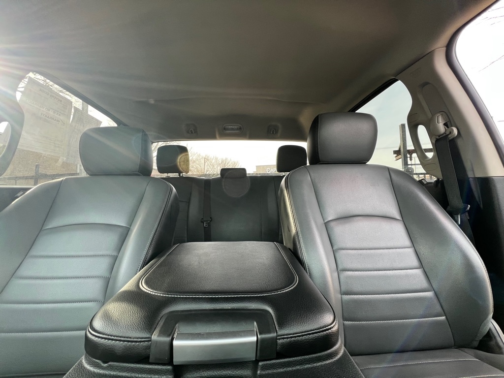 RAM 1500 Classic Tradesman Crew Cab SWB 4WD 2022