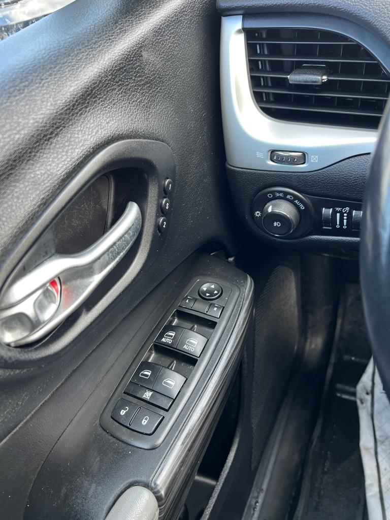 Jeep Cherokee Limited FWD 2014