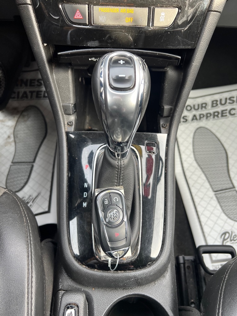 Buick Encore Preferred FWD 2020