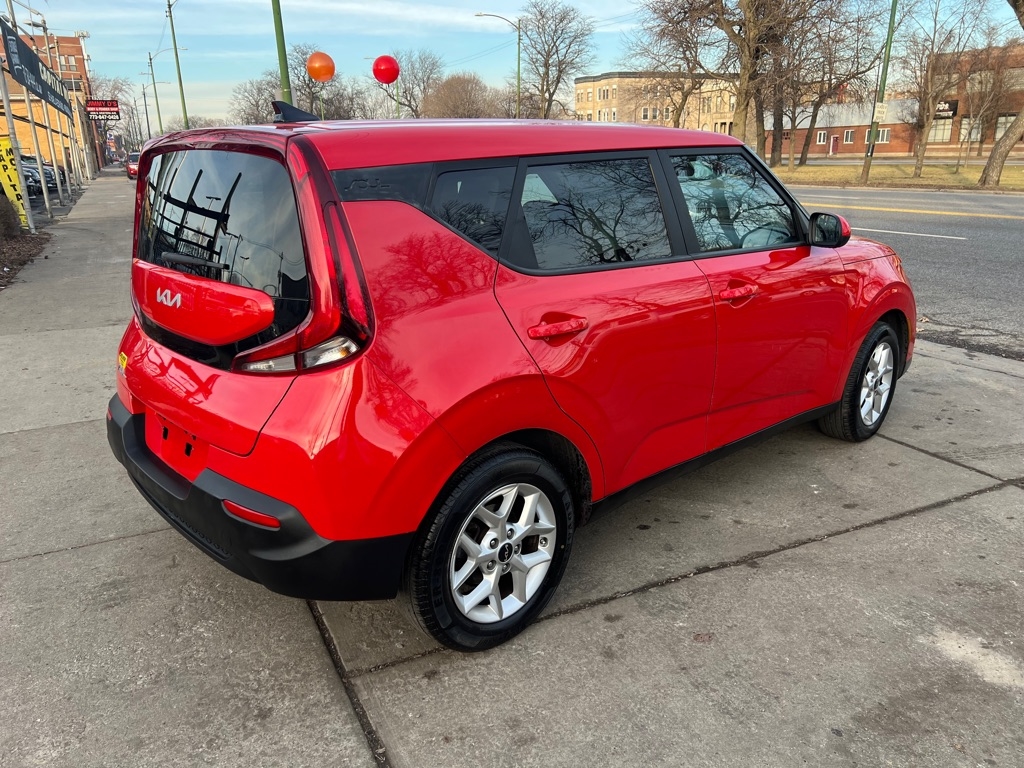 Kia Soul LX CVT 2022