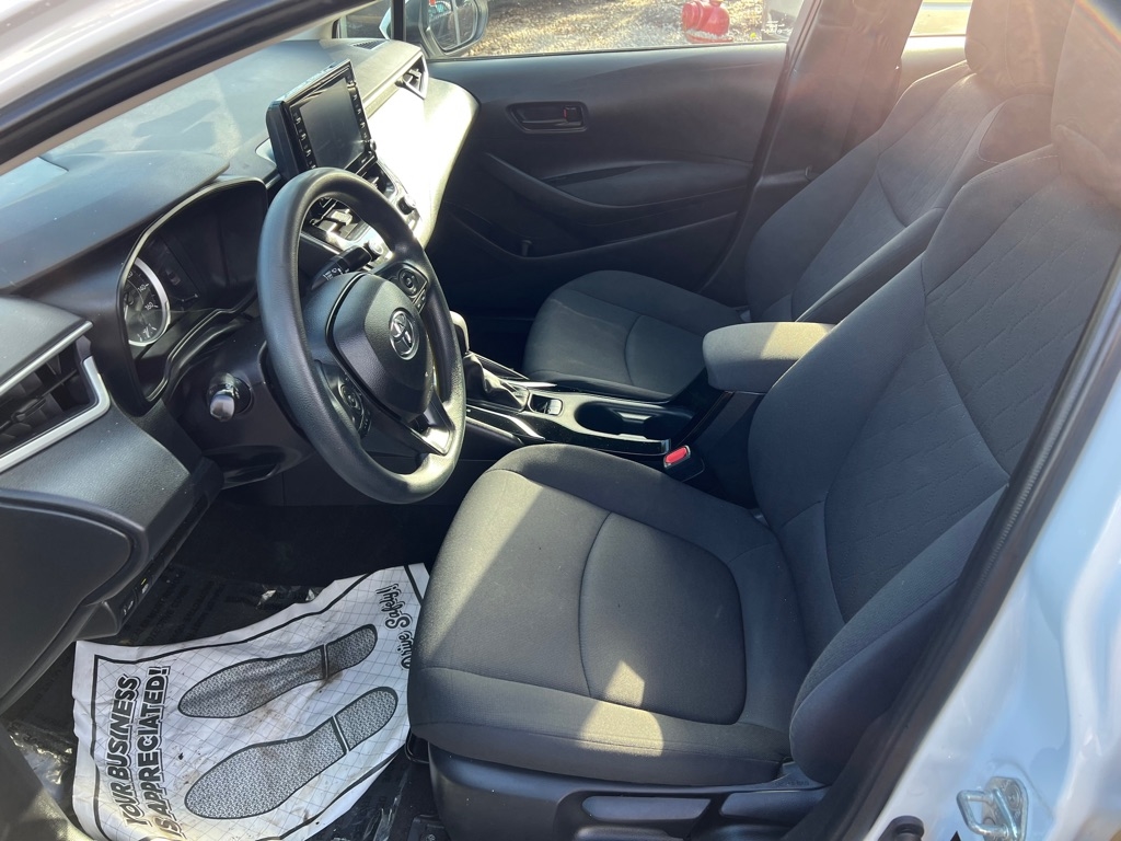 Toyota Corolla LE 2022