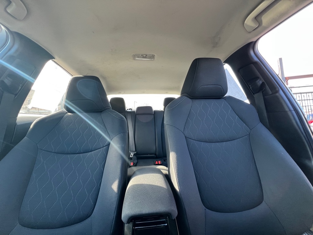 Toyota Corolla LE 2022