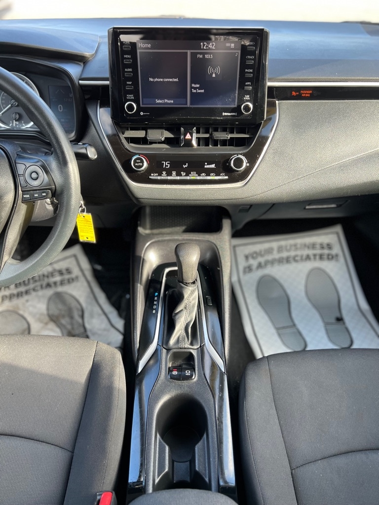 Toyota Corolla LE 2022