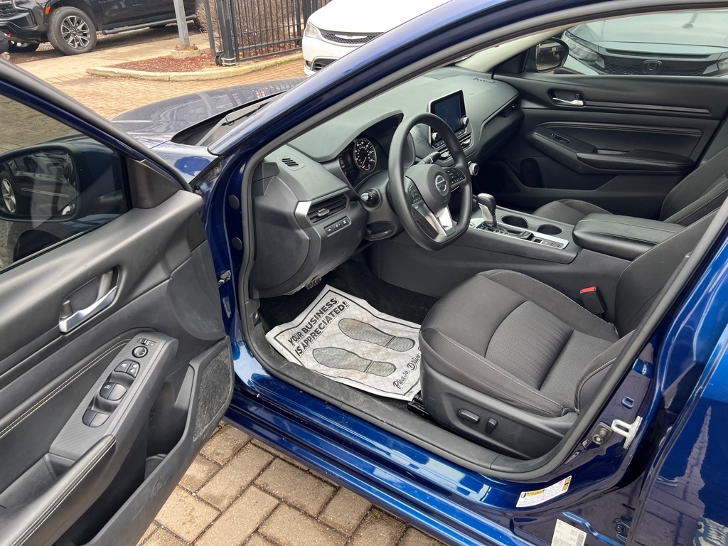 Nissan Altima 2.5 S AWD 2020