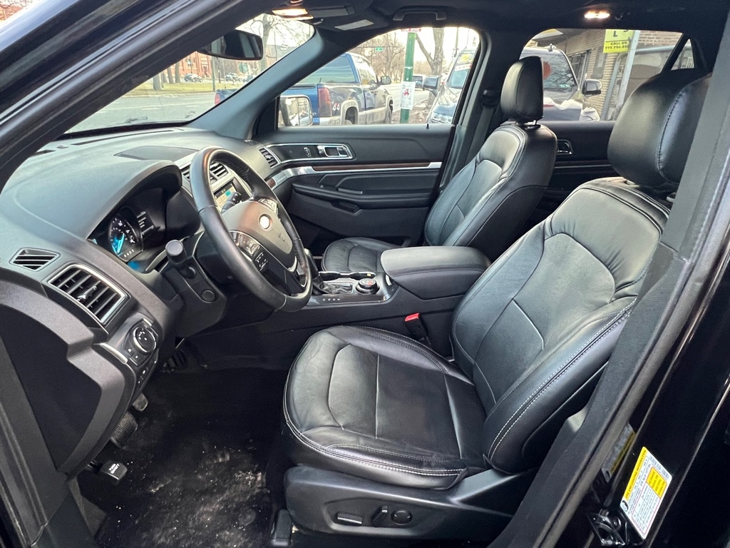 Ford Explorer Limited 4WD 2019