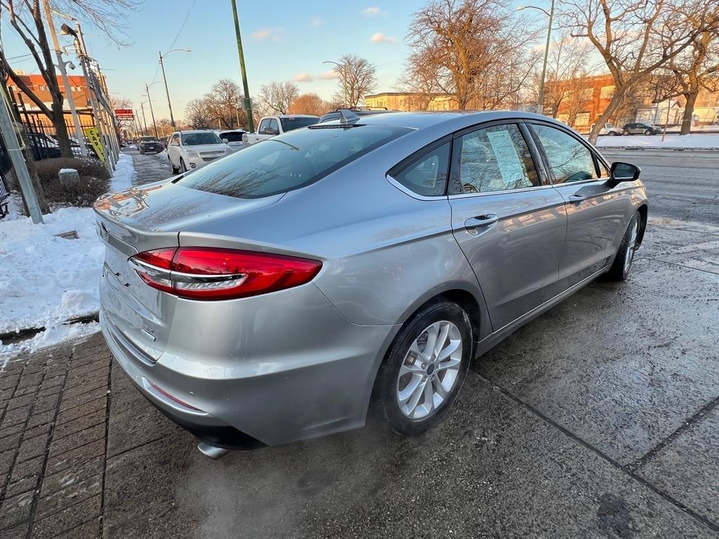 Ford Fusion SE 2020