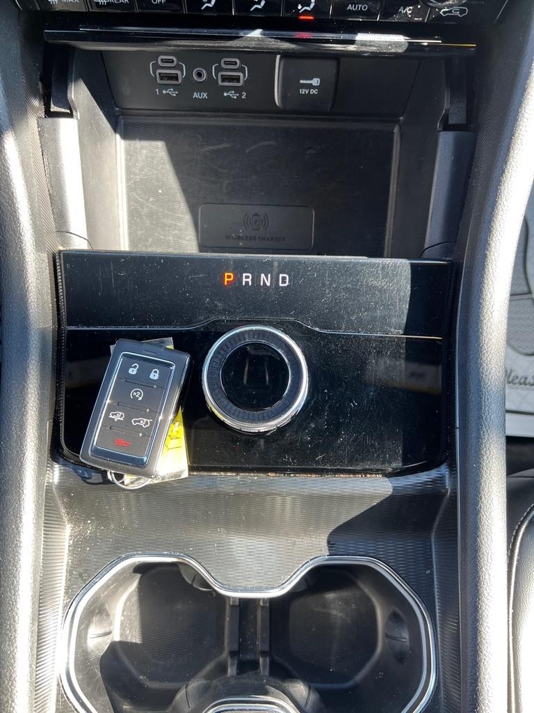 Jeep Grand Cherokee L Laredo 4WD 2024