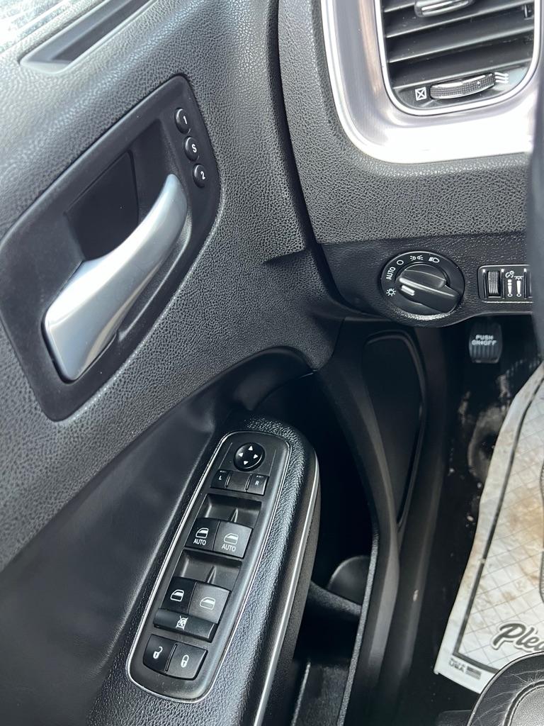 Dodge Charger SXT 2021