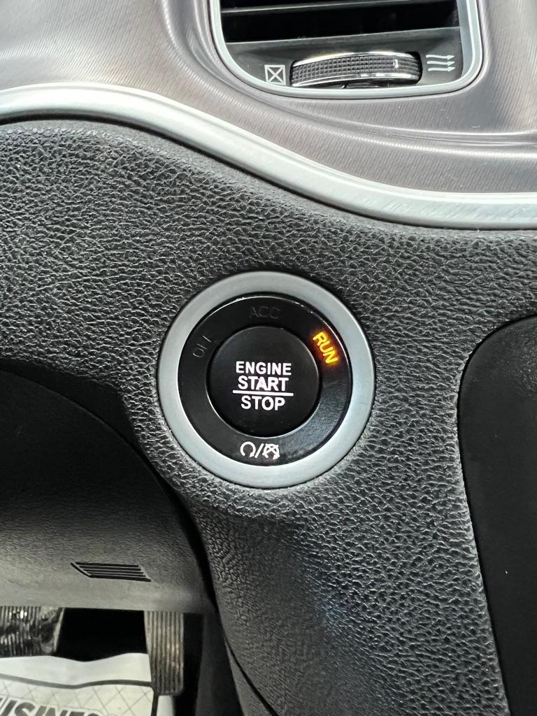 Dodge Charger SXT 2021