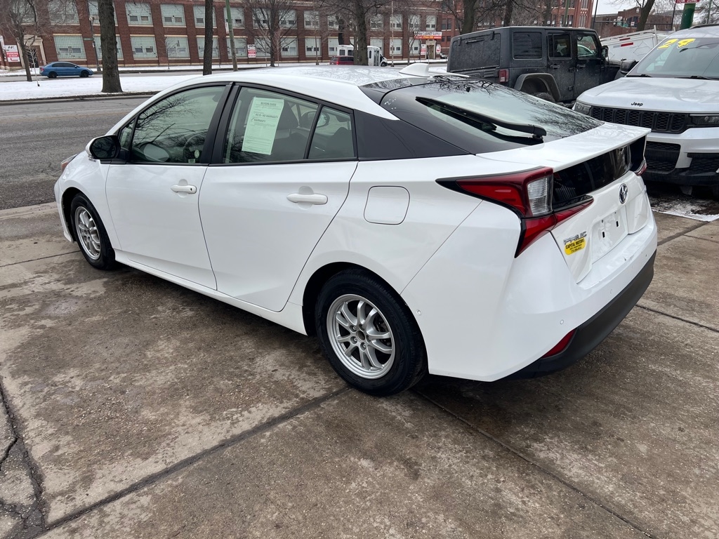 Toyota Prius LE 2022