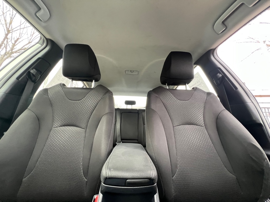 Toyota Prius LE 2022